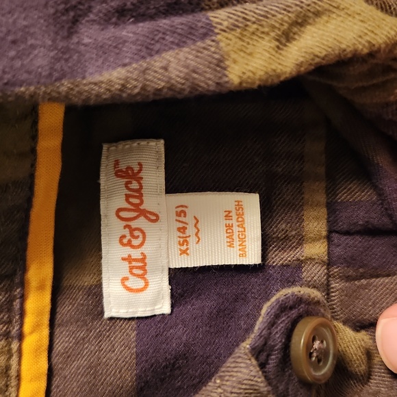 Lot of Boys long sleeve shirts and button downs. Size 5 and 5T - Picture 7 of 15